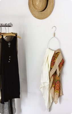 Simple Wire Scarf Hanger