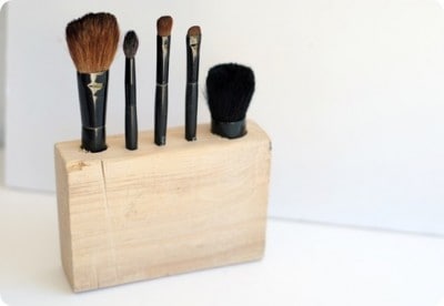 DIY Makeup Brush Holder