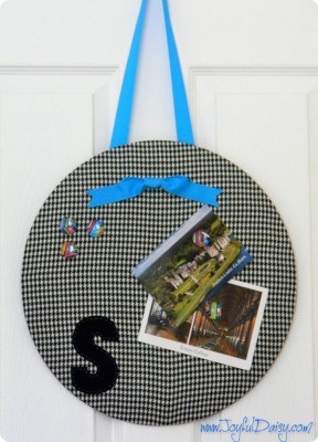 Round Magnet Board from a Pizza Pan