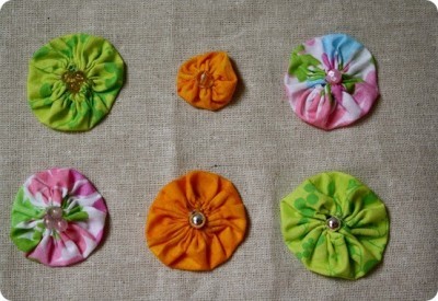 Fabric Yo-Yo Push Pins