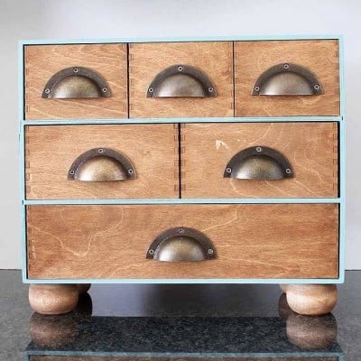 How To Transform A Mini Chest Into Beautiful Storage