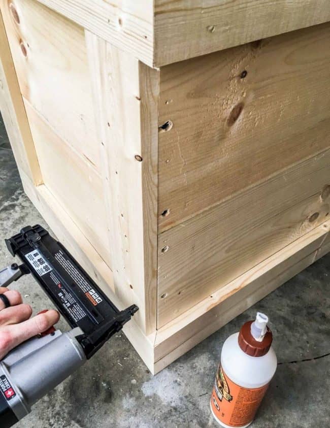 Easy DIY Storage Chest nailing