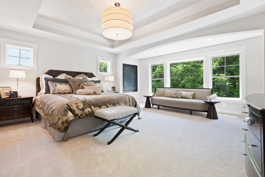 right space with windows