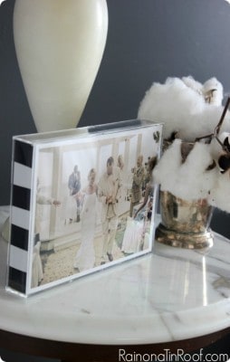 Black and White Stripe Picture Frame {Handmade Christmas Gift #7}