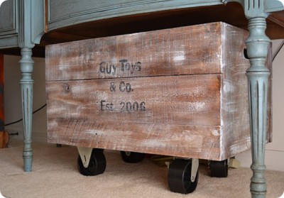 Rollaway Toy Storage Crate