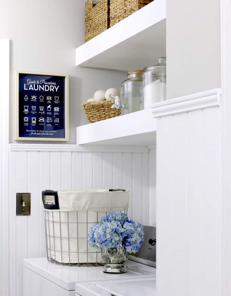 10 Beautiful Floating Shelves