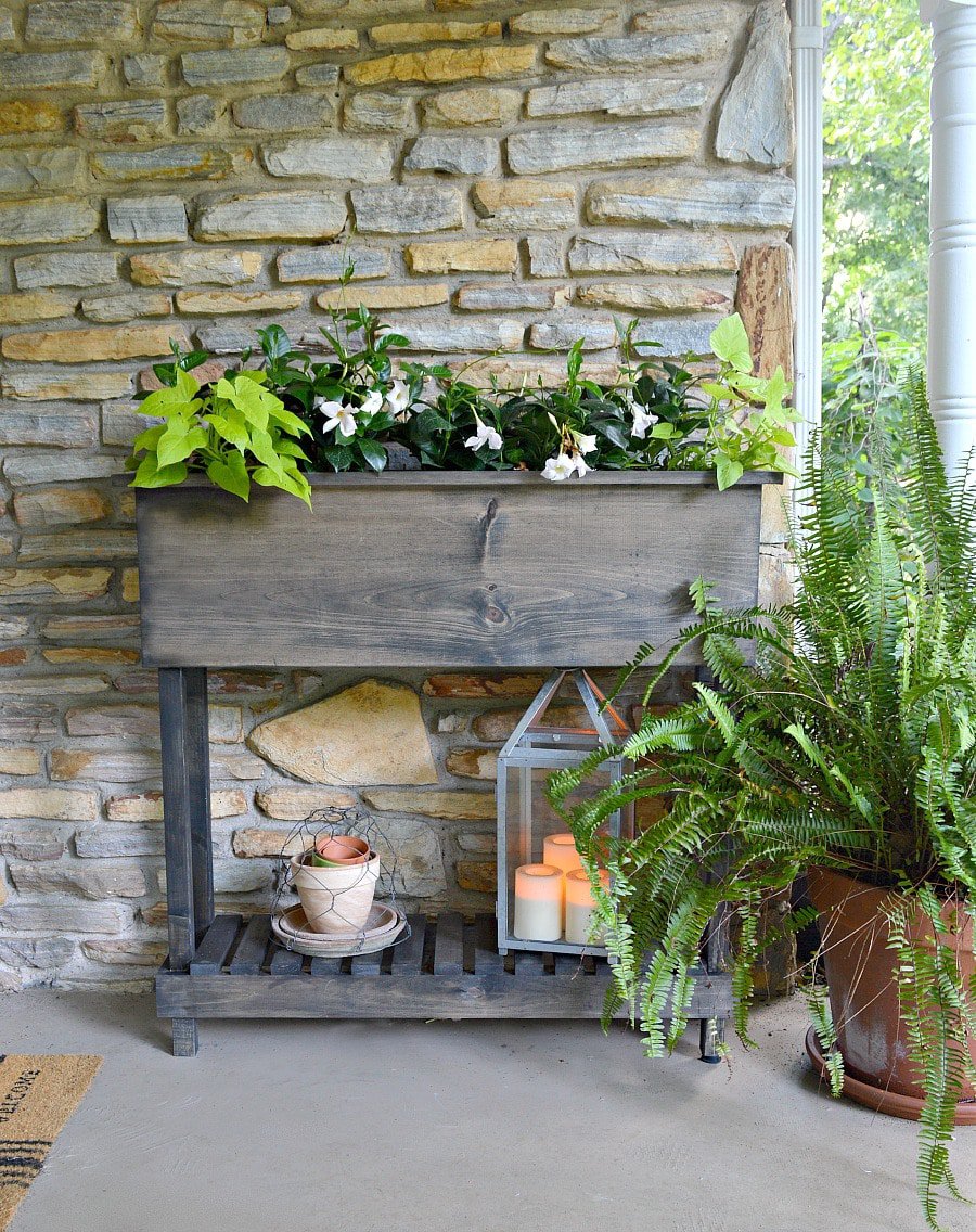 DIY Outdoor Wood Planter
