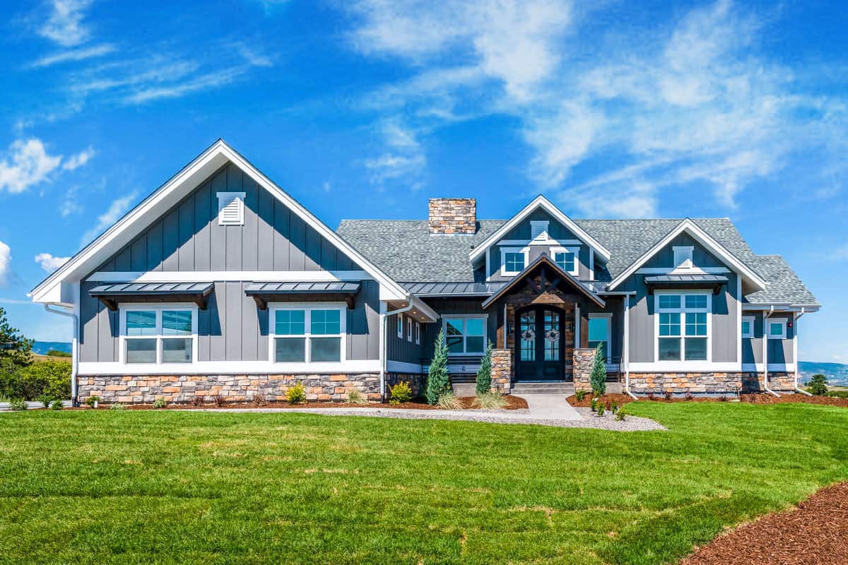 2 4bdrm Craftsman Plan 2744sf26