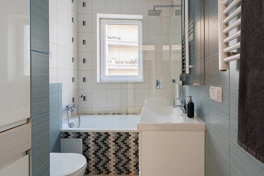bathroom design in small space