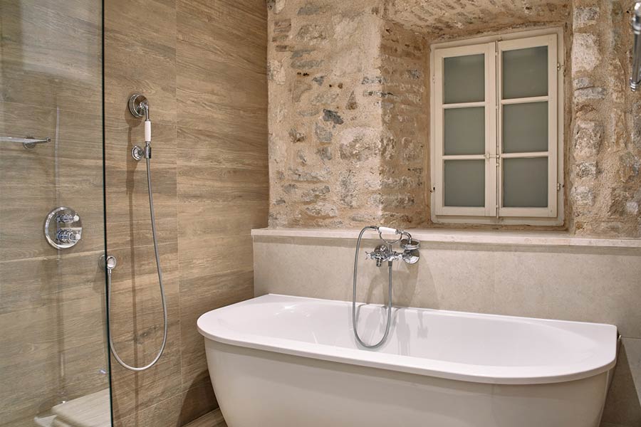 bathroom plumbing fixtures