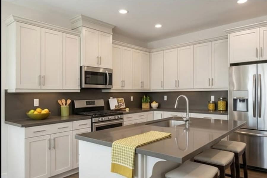 toque white kitchen ex